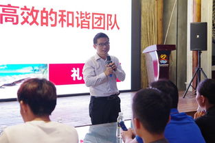 三亞海鮮餐飲企業開展禮儀服務培訓，積極備戰國慶黃金周